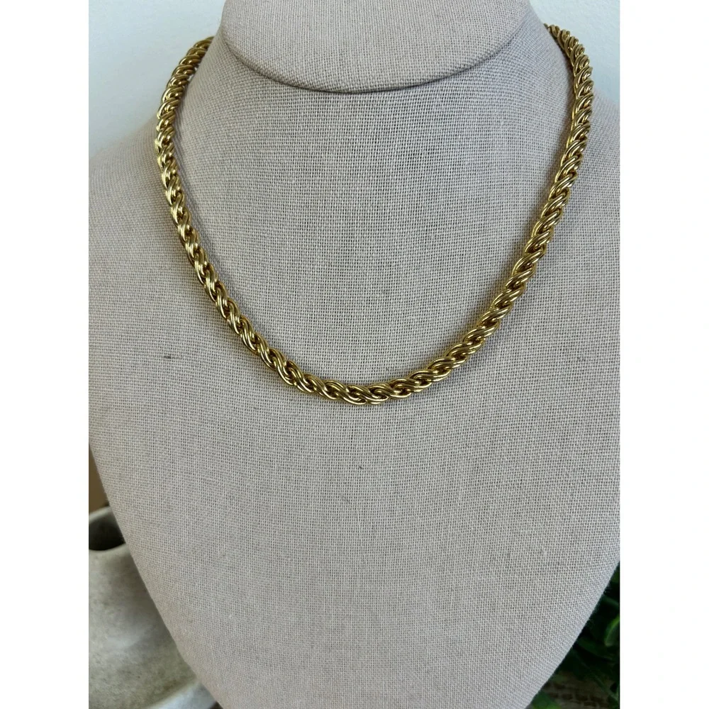 N/A gold tone